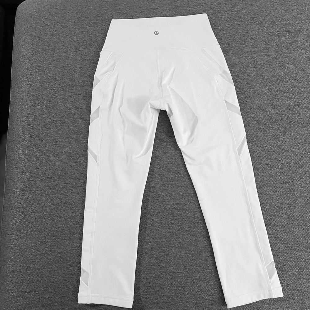 𝑺𝑶𝑳𝑫~ Lululemon Wunder Under HR Legging Mesh White - Picture 2 of 6